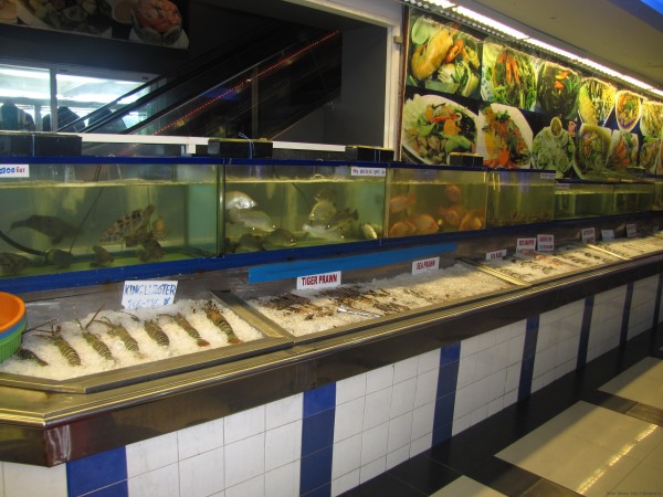 специализированный рыбный ресторан в Таиланде блюда из рыбы и морепродуктов в таиланде