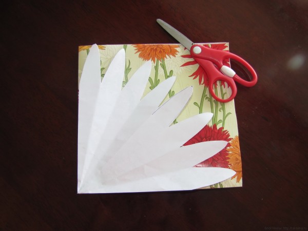 шаблон лепестков для изготовления упаковки для подарка в виде цветочного мешочка