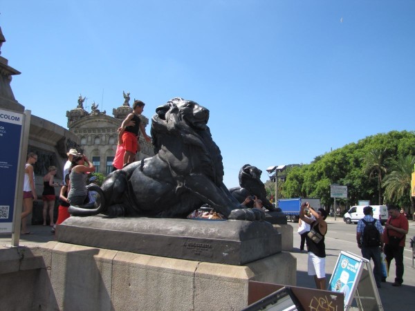 памятник колумбу в барселоне