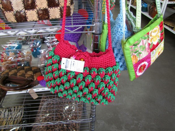 вязание в таиланде вязаная сумка-клубничка