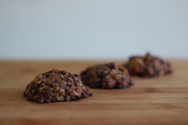 Овсяное печенье с шоколадом и кокосом