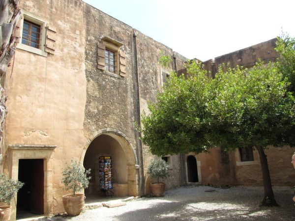 сувенирнаялавка и музей монастырь аркади