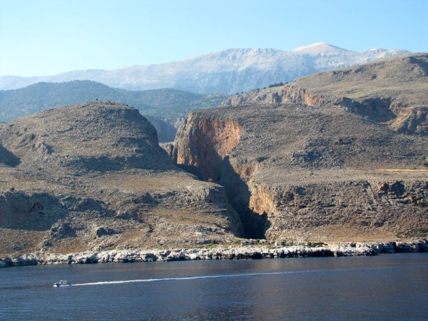 экскурсия в самарийское ущелье горы лефка ори