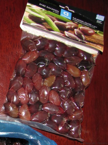 оливковые сувениры с крита оливки каламон