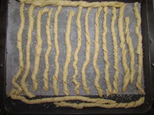 Хлебные палочки гриссини с сыром