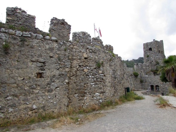 Замок святого Иллариона
