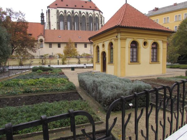 Францисканский сад в Праге 