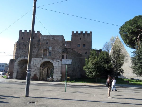 Порта Сан-Паоло (Porta San Paolo)