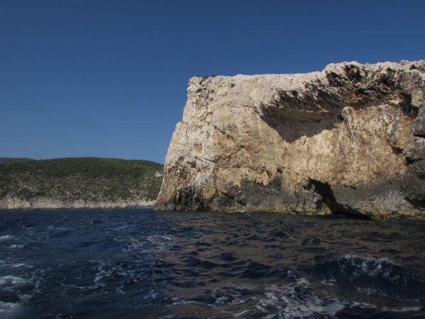Голубая пещера, остров Бишево Экскурсия по семи островам из Трогира