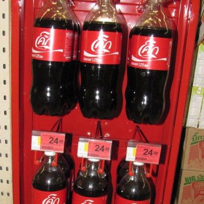 Coca-cola на тайском