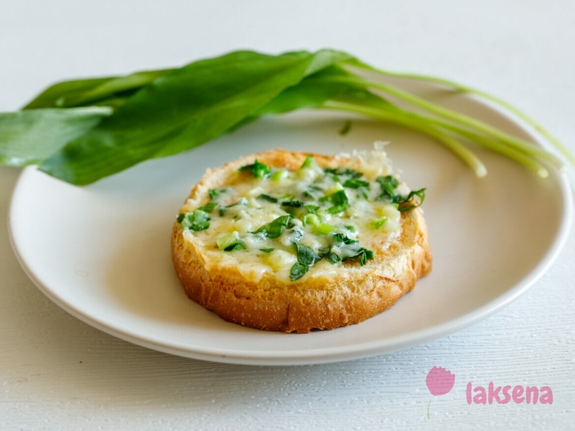 Воскресный бутерброд с черемшой