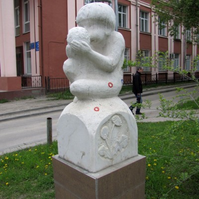 каменные скульптуры новосибирс