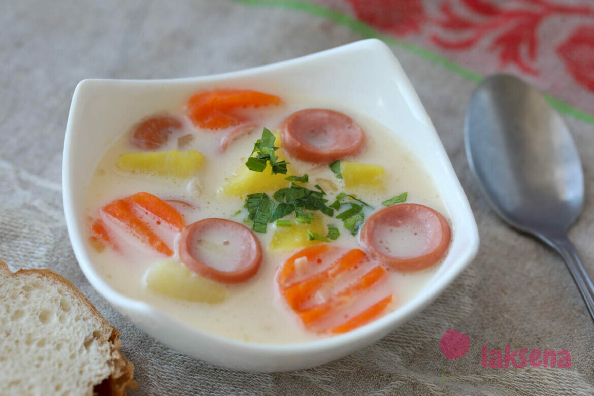 Суп с плавленым сыром и колбасой