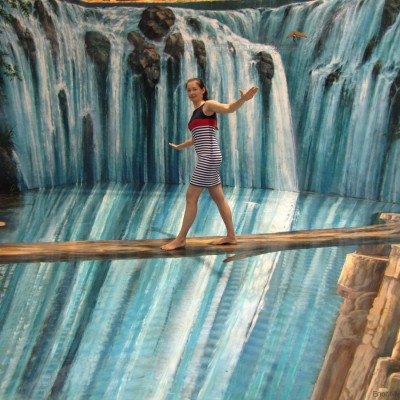 3D галерея Art in paradise Pattaya над водопадом