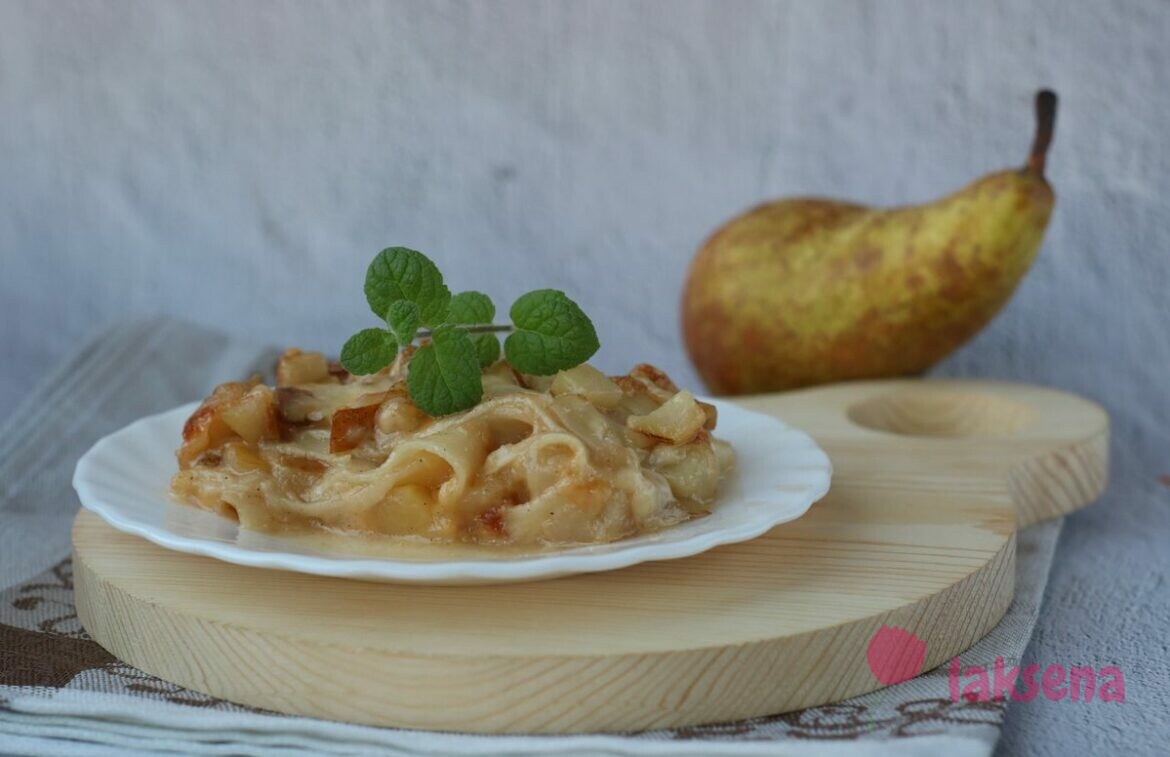 Необычная десертная лазанья с грушами