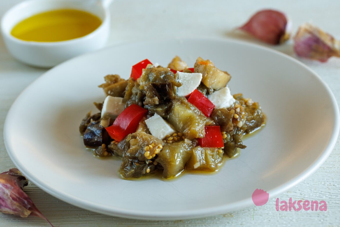 Мелитзаносалата — салат из запеченных баклажан