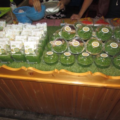 Kanom Lot chong десерьы тайской кухни