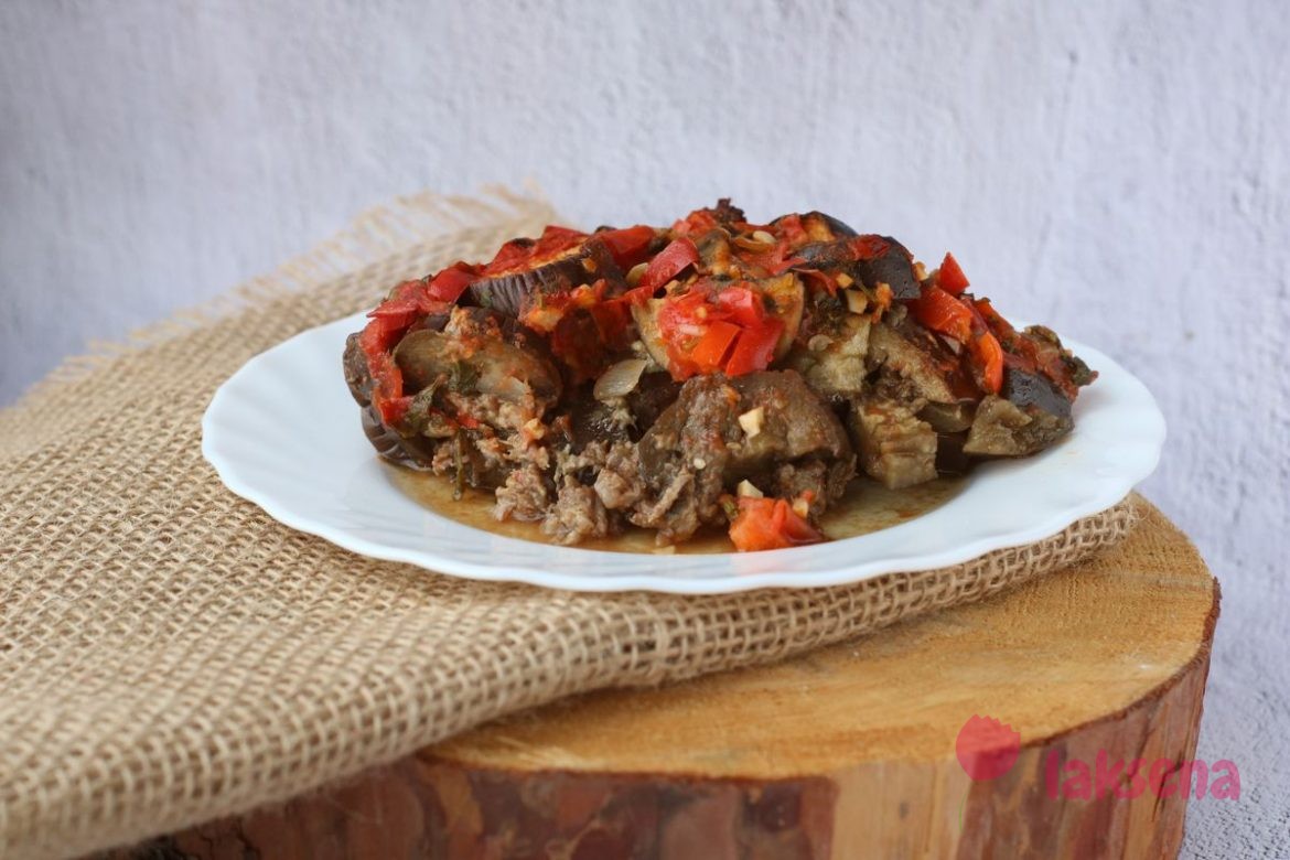 Баклажаны по турецки с фаршем