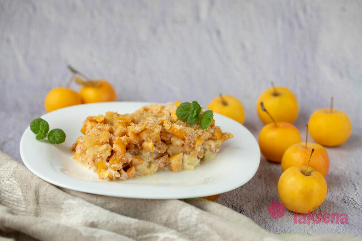 Яблоки запечённые с сыром — десертная запеканка