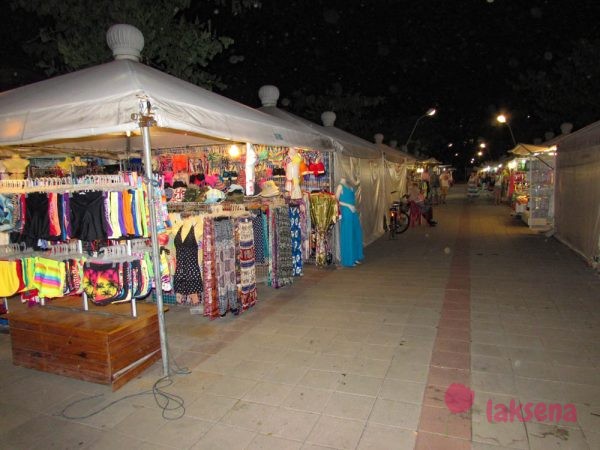 Рынок Паттайя парк - Pattaya Park Night market plaza