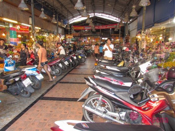 Рынок на Южной улице в Паттайе (Wat Chai Mongkhon Market)