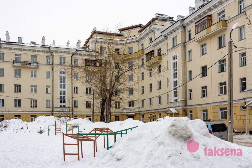 улица Авиастроителей, 1 Ждановка