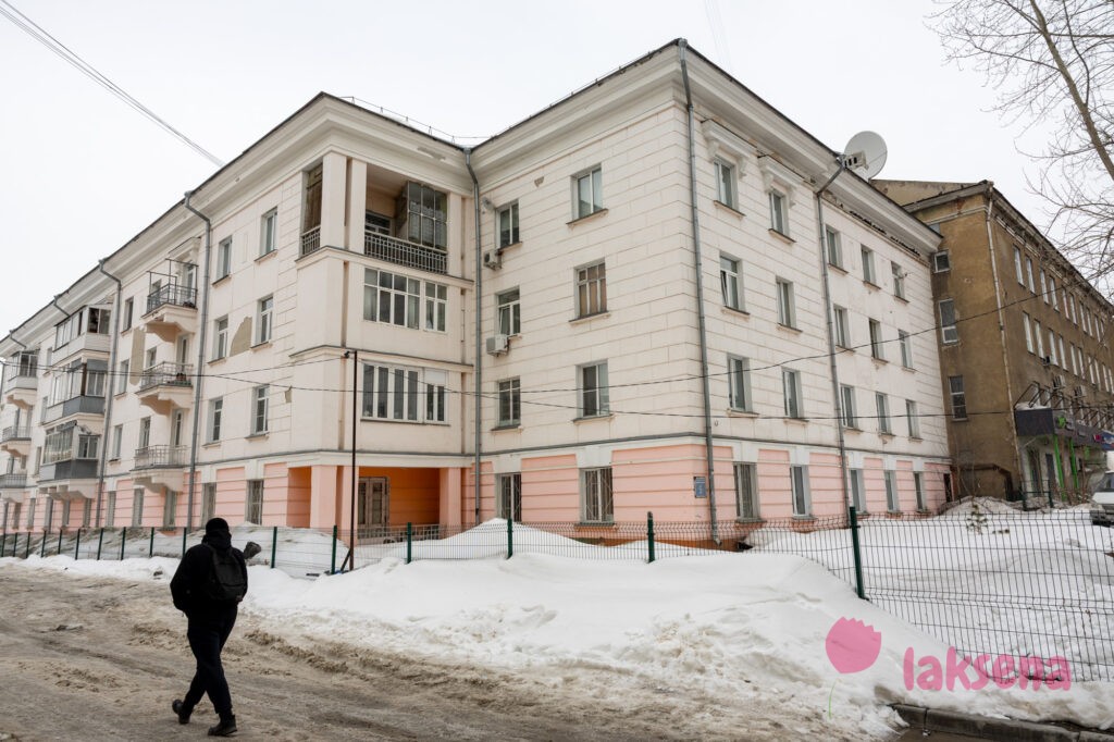 улица Авиастроителей, 5 Ждановка