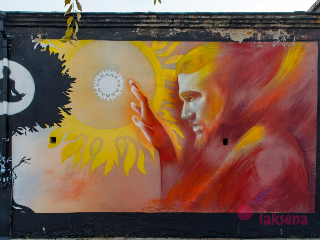 гармония женщина луна мужчина солнце граффити муралы новосибирск