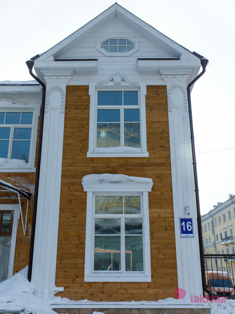 Дом по улице Коммунистическая 16 деревянное зодчество новосибирск