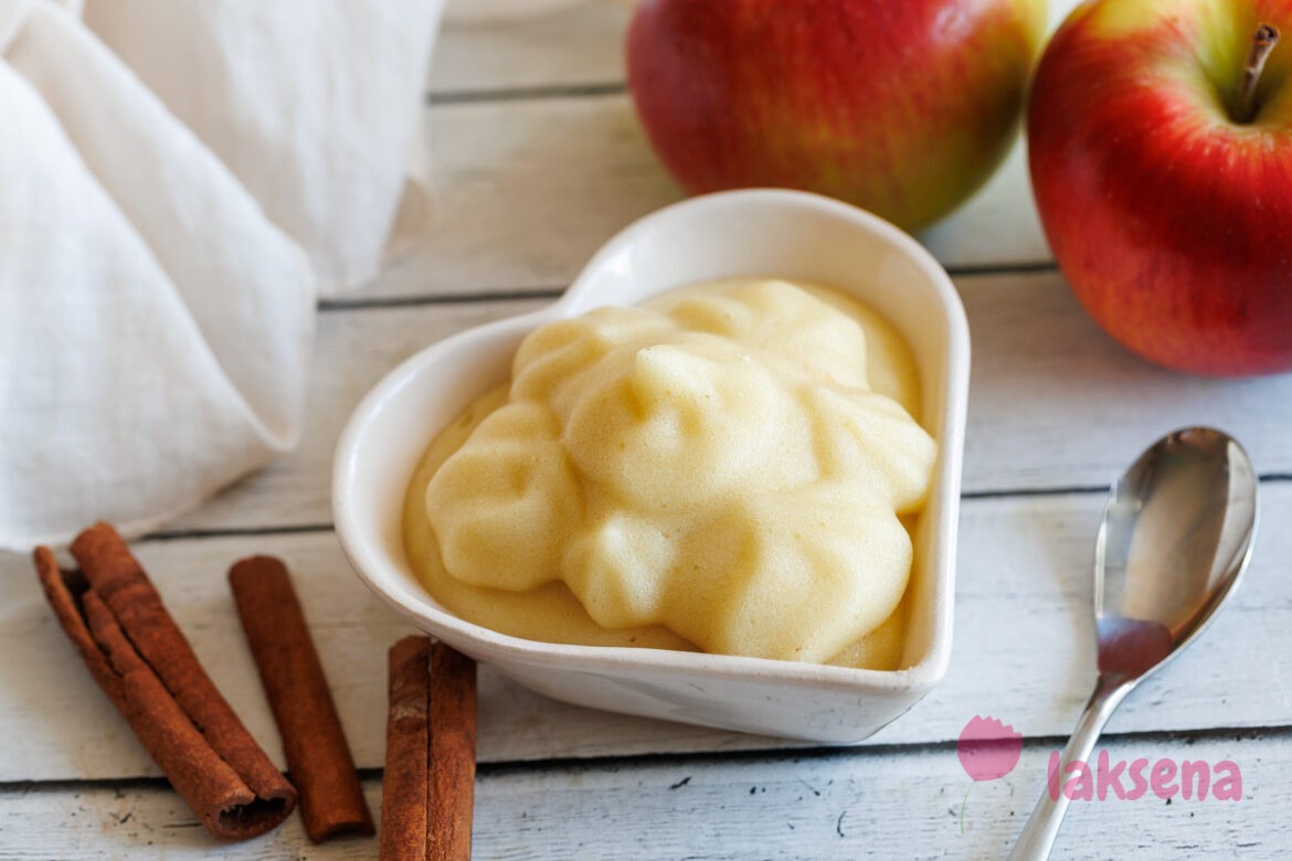 Мусс из запеченных яблок