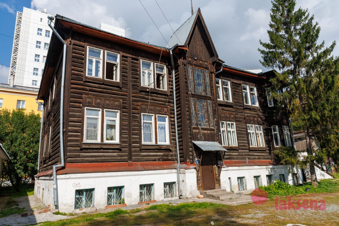 Дом по улице Орджоникидзе 5