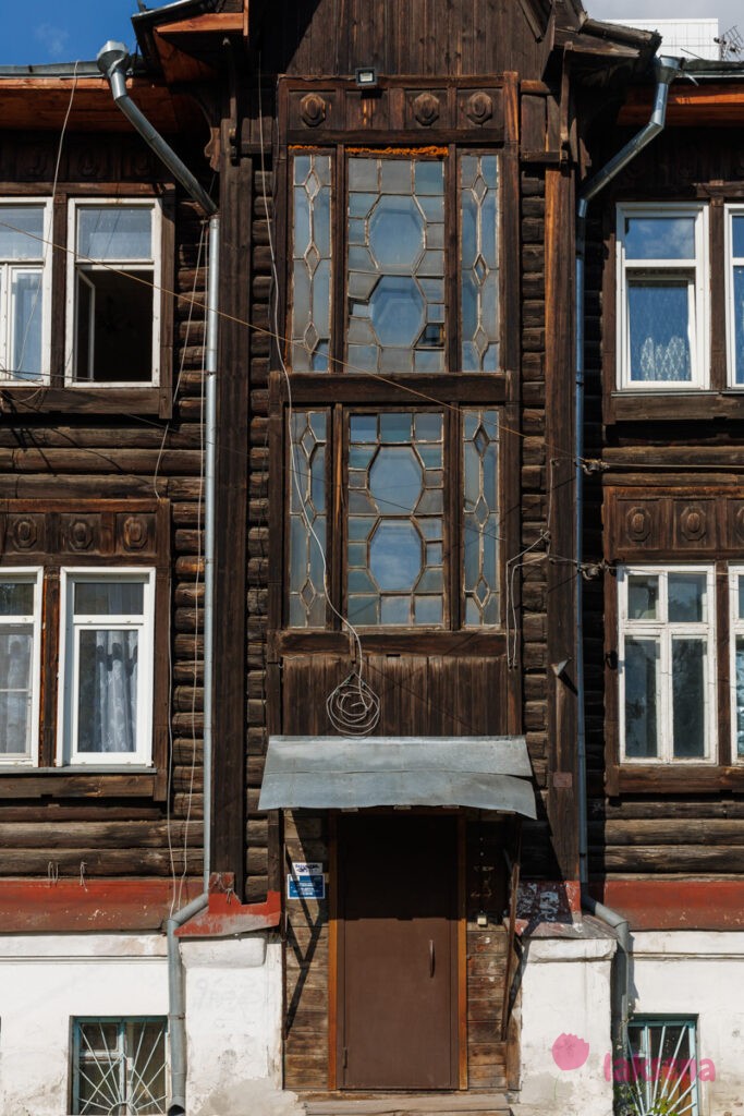 Дом по улице Орджоникидзе 5