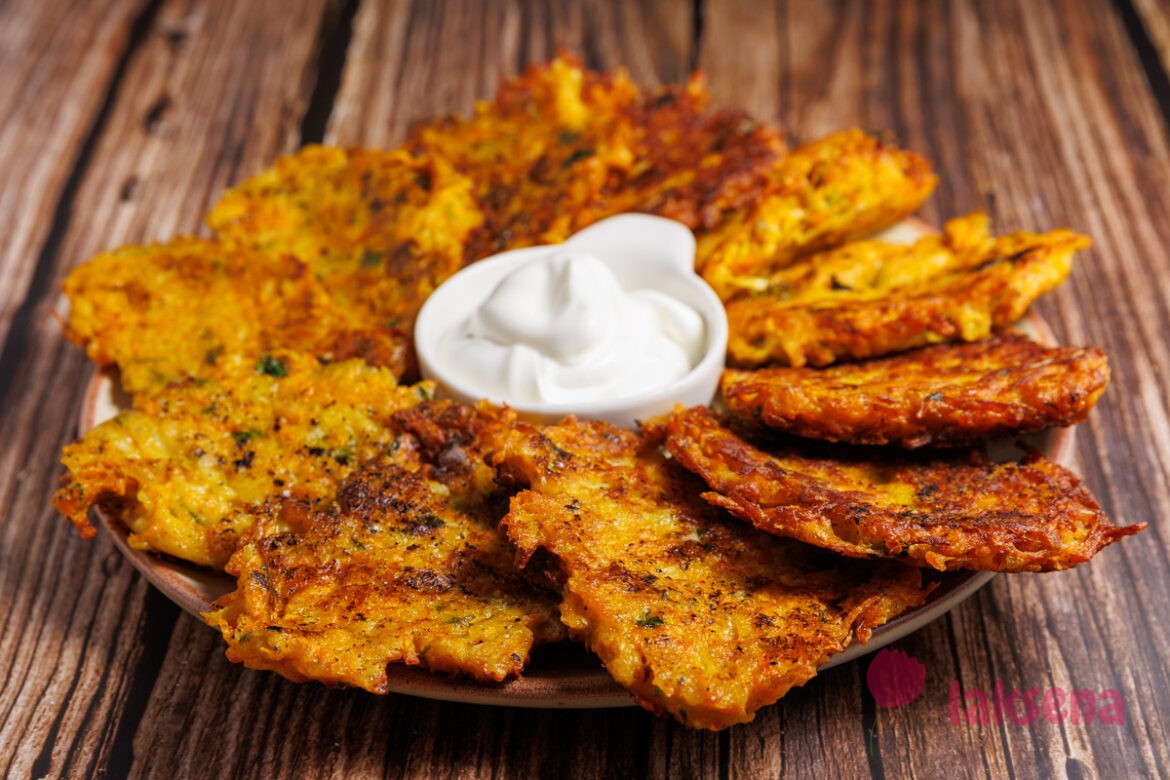 Оладьи из тыквы с картофелем и сыром