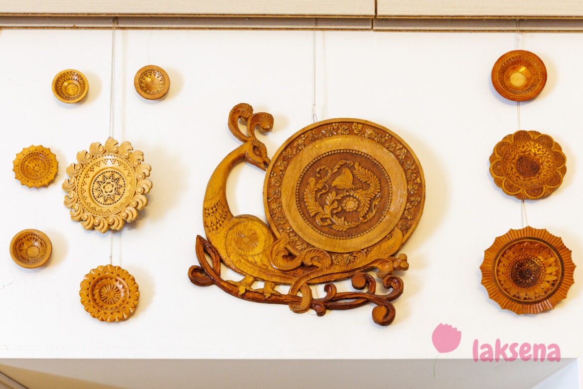 Комната резьбы по дереву в Музее СГУПСа