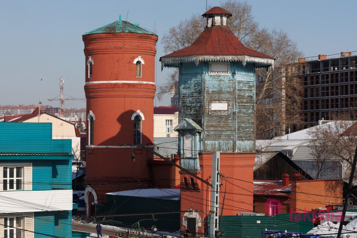 Водонапорные башни Новосибирска. Железнодорожное трио