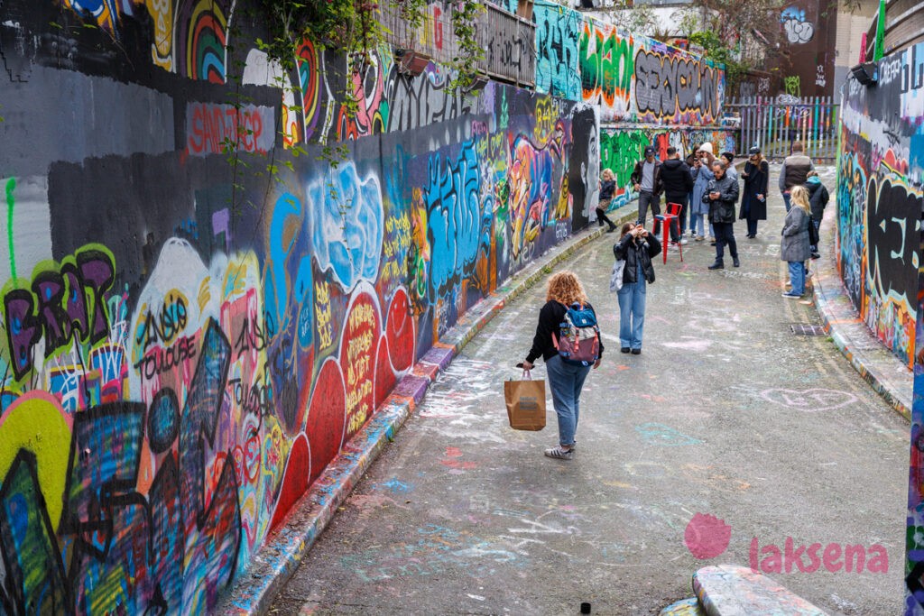 Leake Street arches графитти тоннель