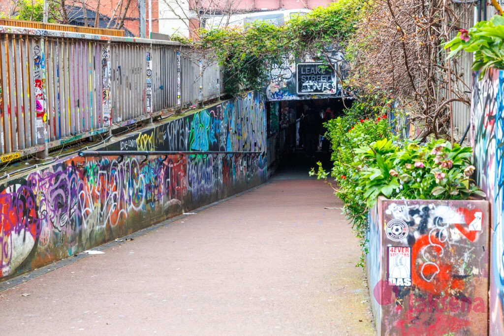 Leake Street arches графитти тоннель