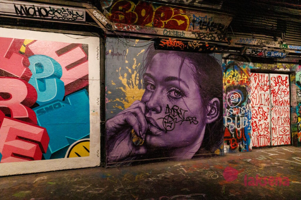 Leake Street arches графитти тоннель