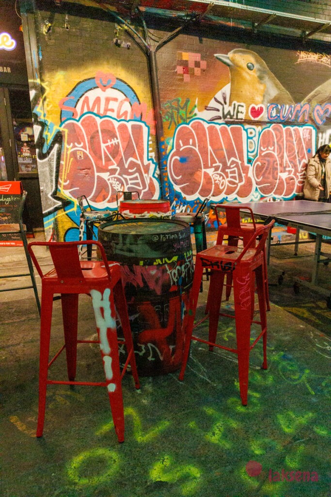 Leake Street arches графитти тоннель