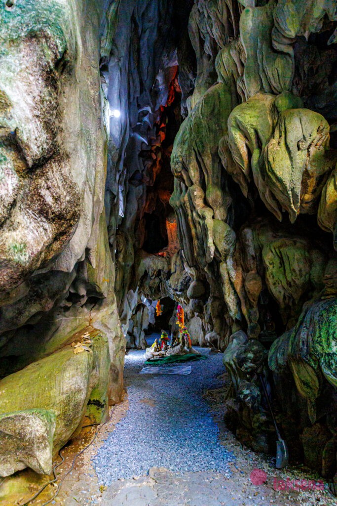 экскурсия в логово дракона Пещерный храм Wat Tham Khao Prathun