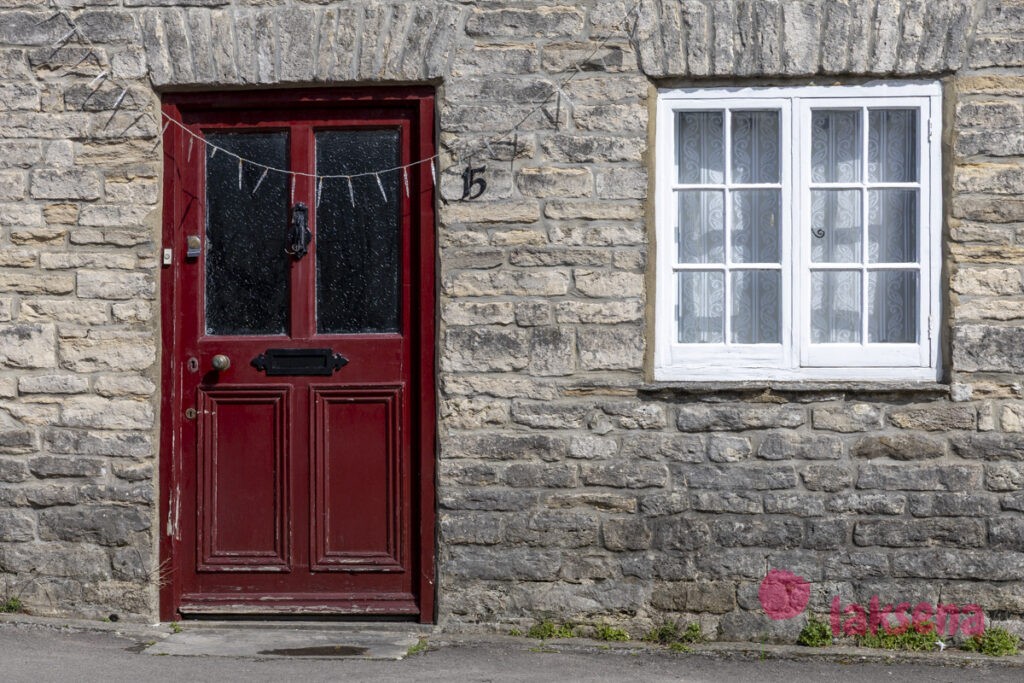 Деревня Корф касл (Corfe castle)