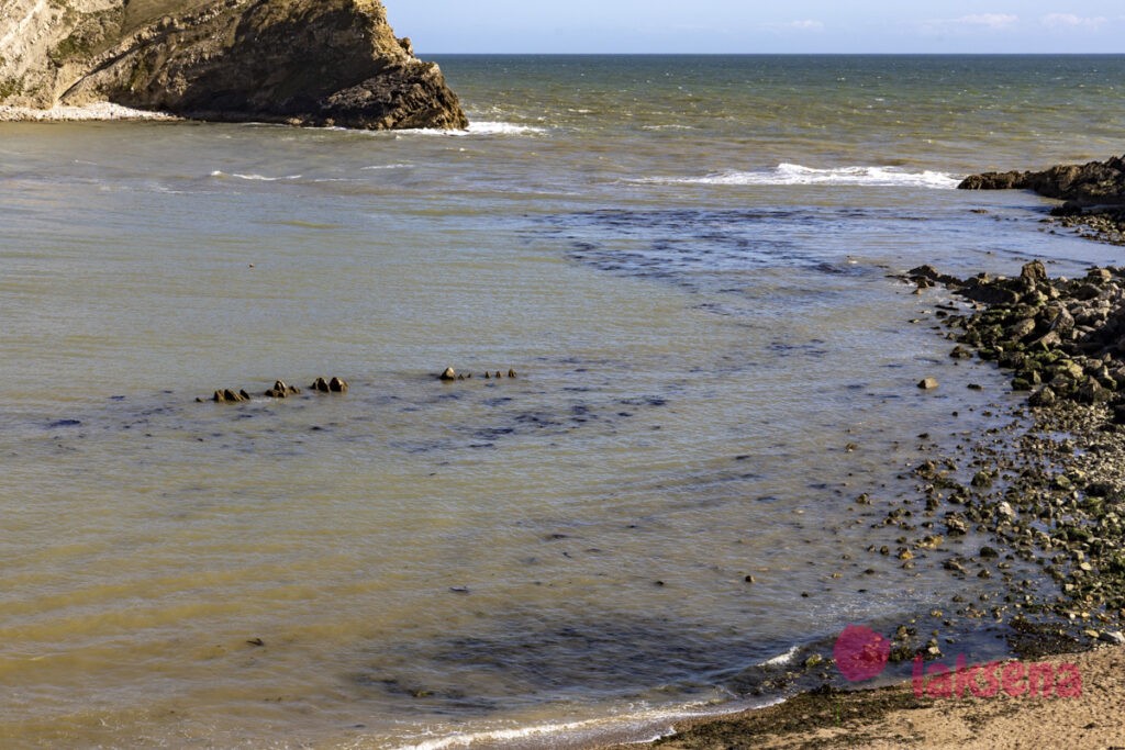 Бухта Лулворт (Lulworth Cove)