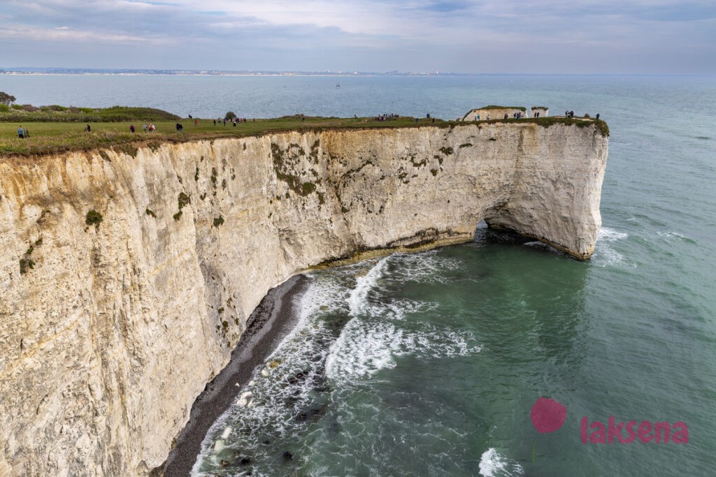 Old Harry rocks - скалы старого Гарри
