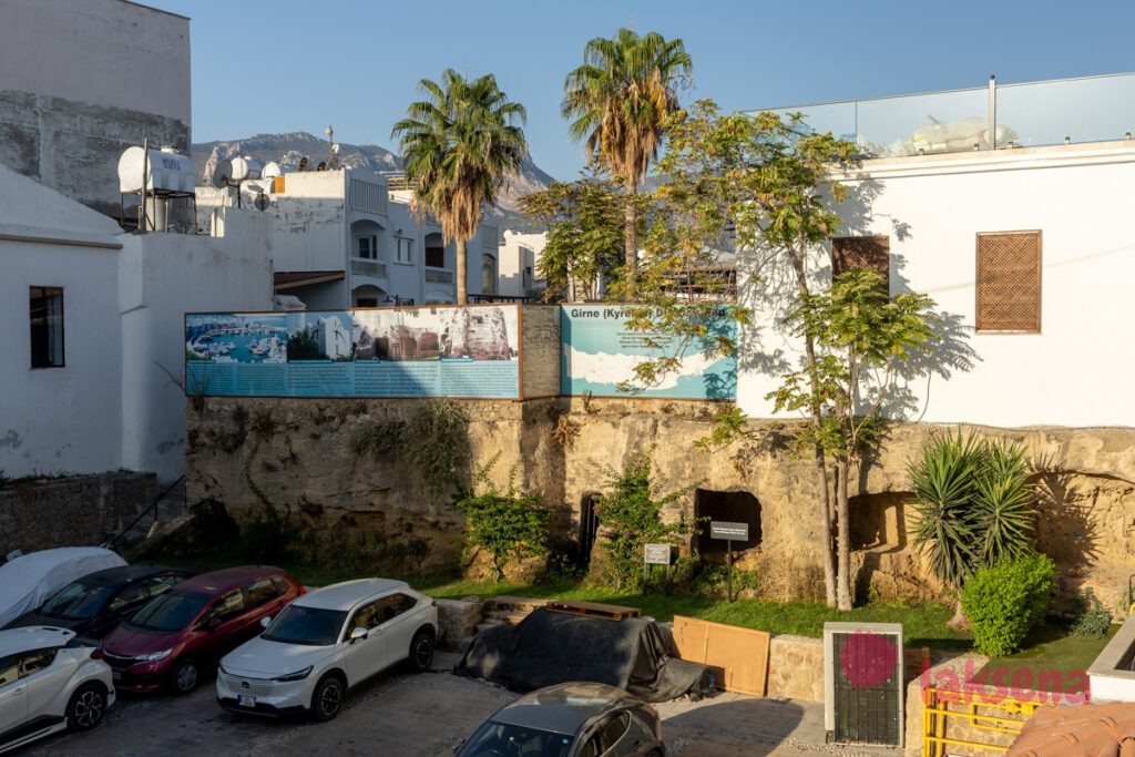 Старый город Кирении Катакомбы и древние захоронения Кирении