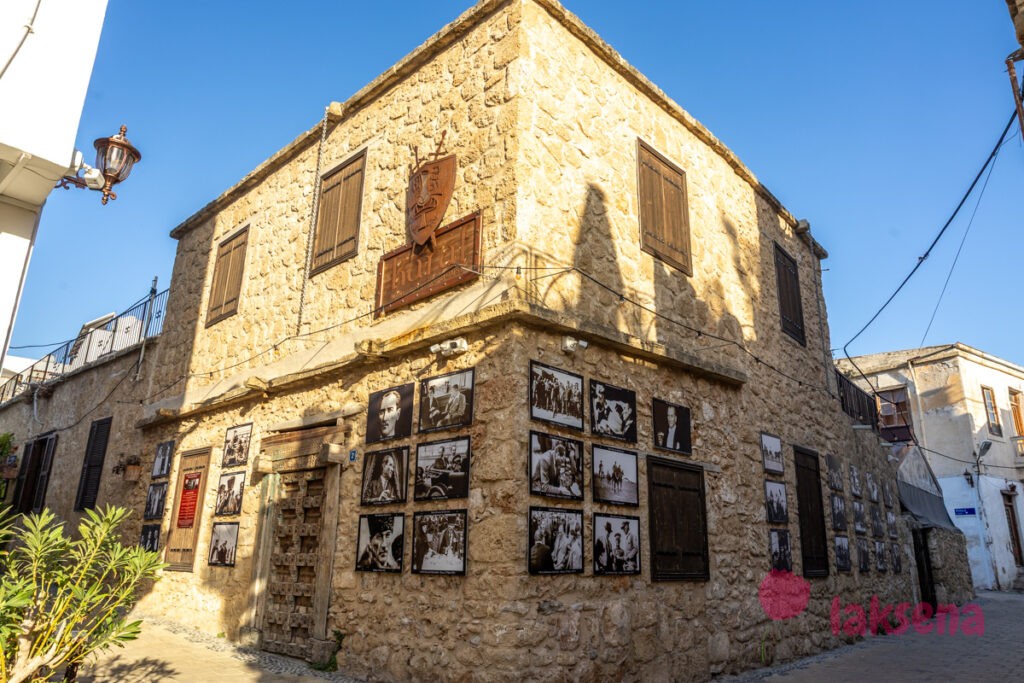 Старый город Кирении Катакомбы и древние захоронения Кирении