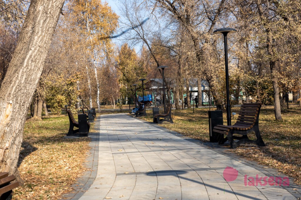 Парк Изумрудный в Барнауле