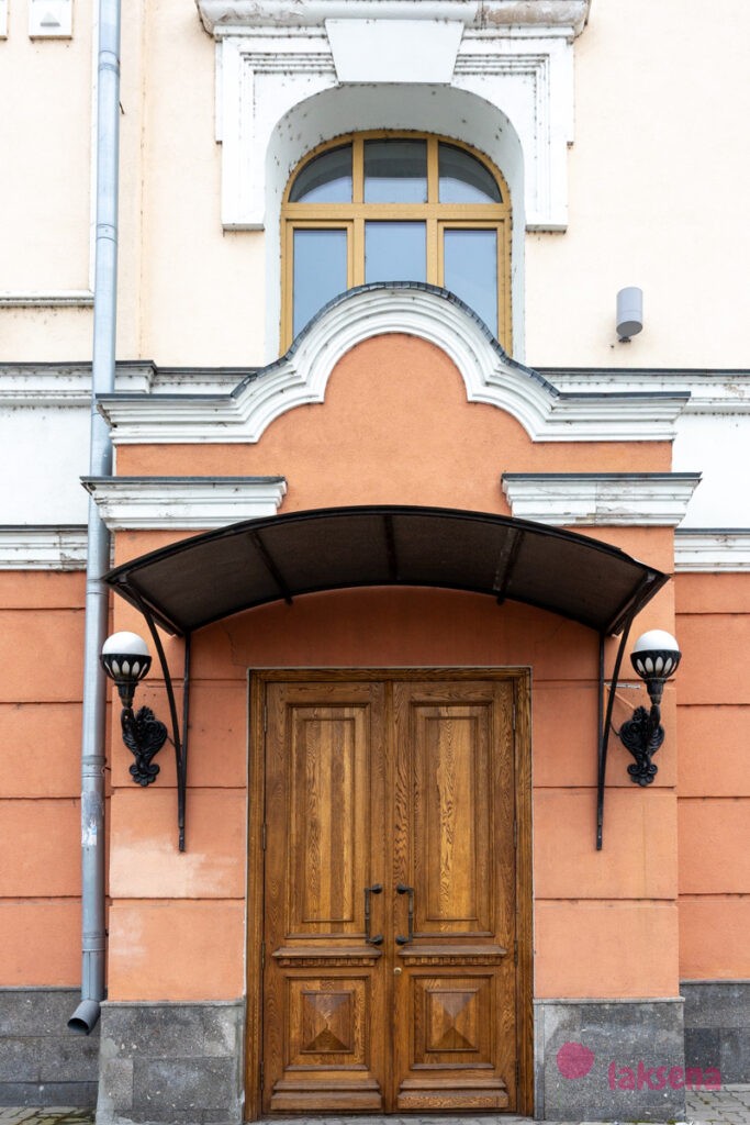 Старый город Барнаула, прогулка Народный дом