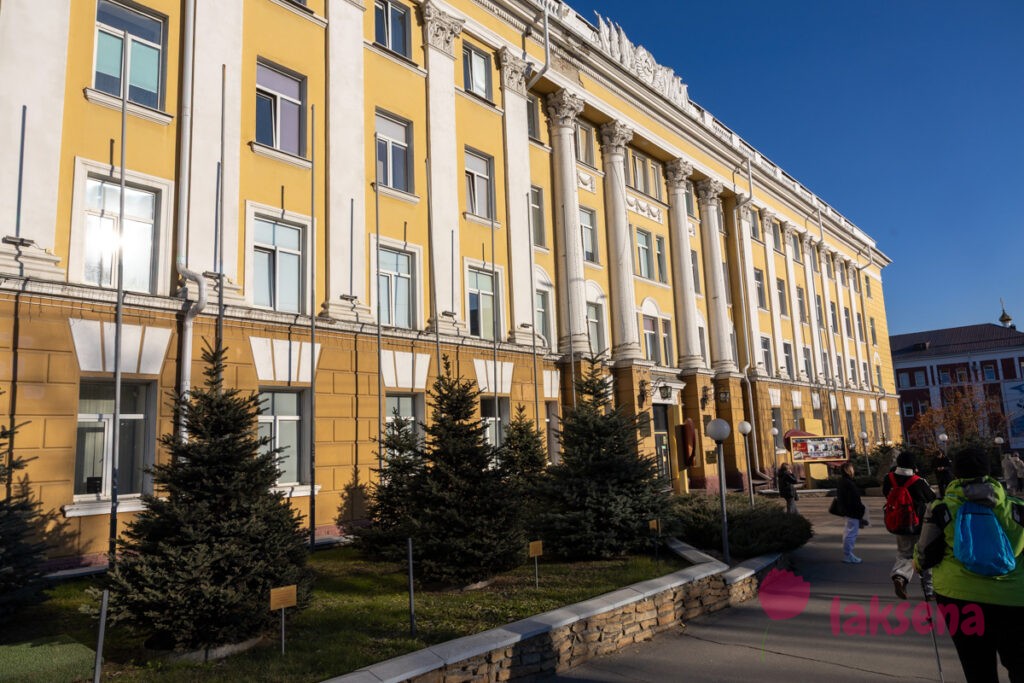 Ленинский проспект, Барнаул Медицинский университет