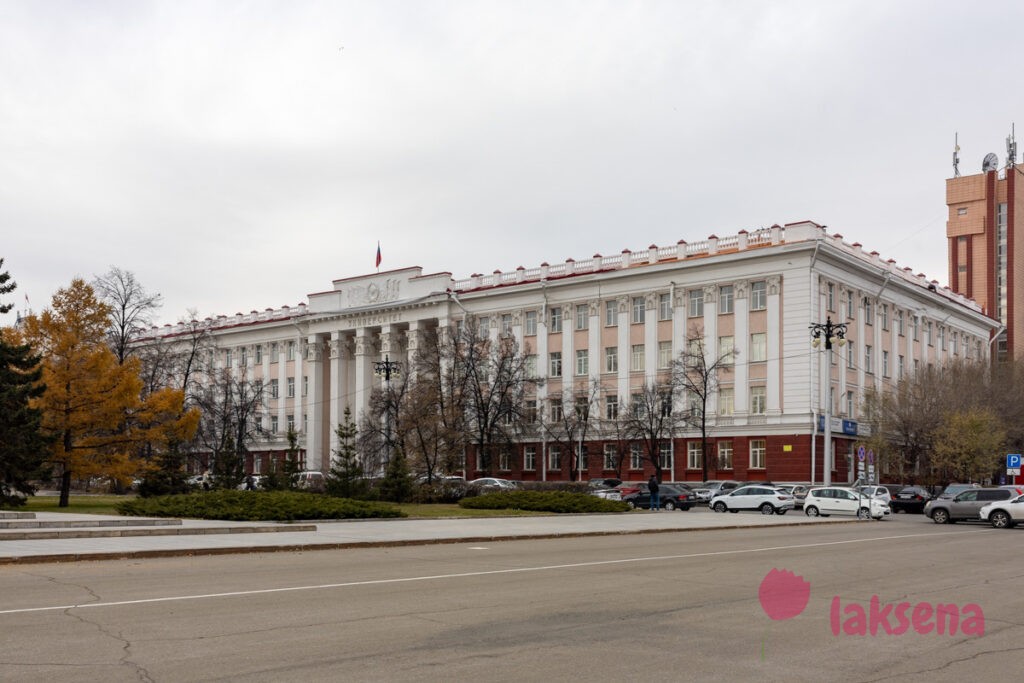 Ленинский проспект, Барнаул Алтайский госуниверситет