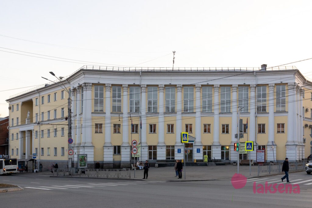 Ленинский проспект, Барнаул Дом союзов